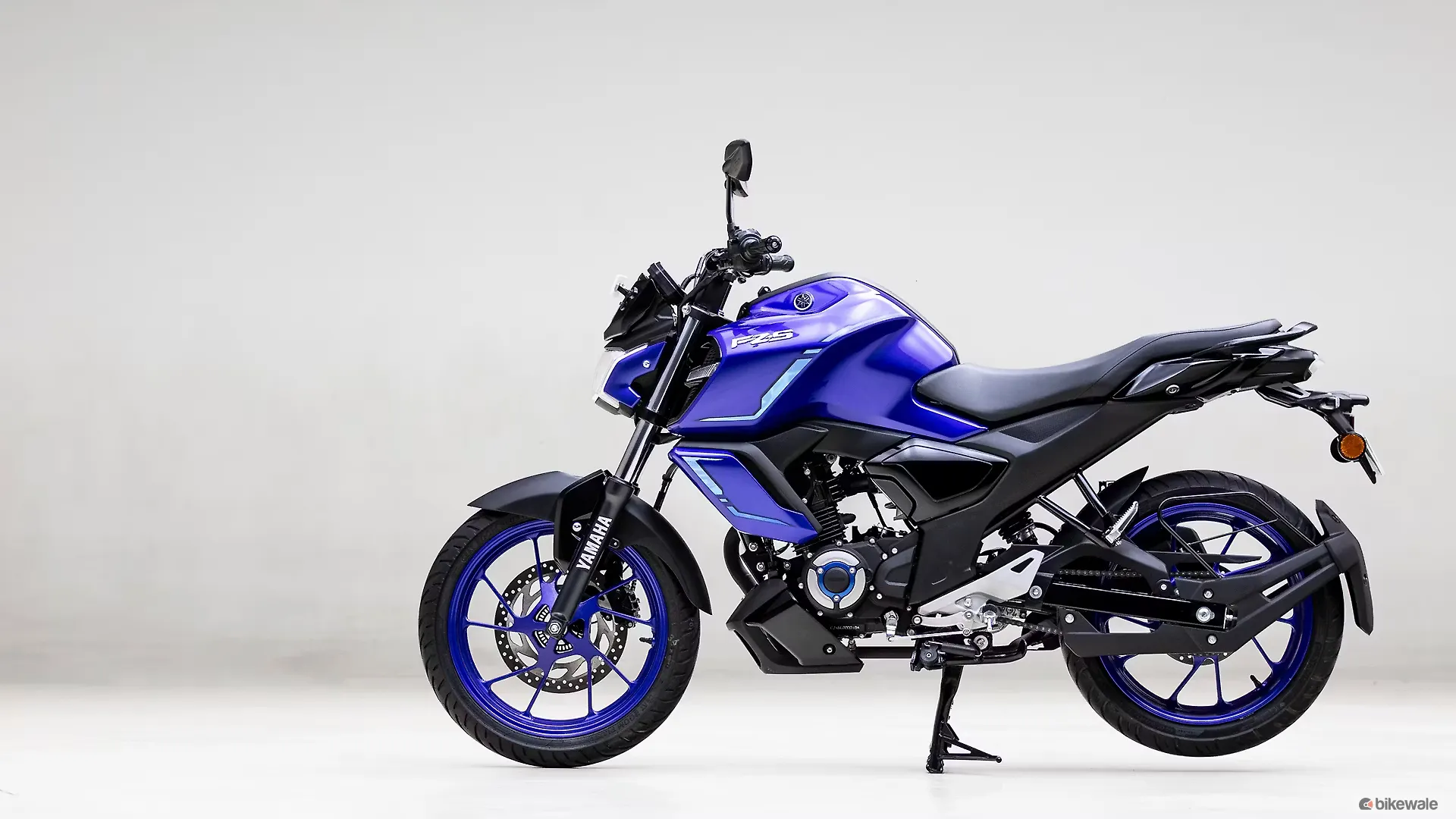 Yamaha FZ S side profile